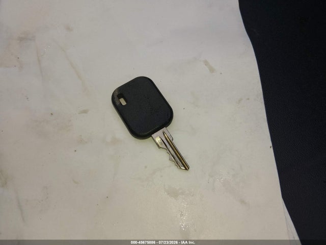 Tracker Golf Cart 2023 A8BLNADDPP8029420 Image 11