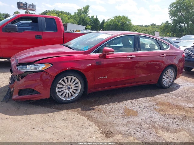 Продажа на аукционе авто 2016 Ford Fusion Hybrid Se, vin: 3FA6P0LU1GR202107, номер лота: 45675888