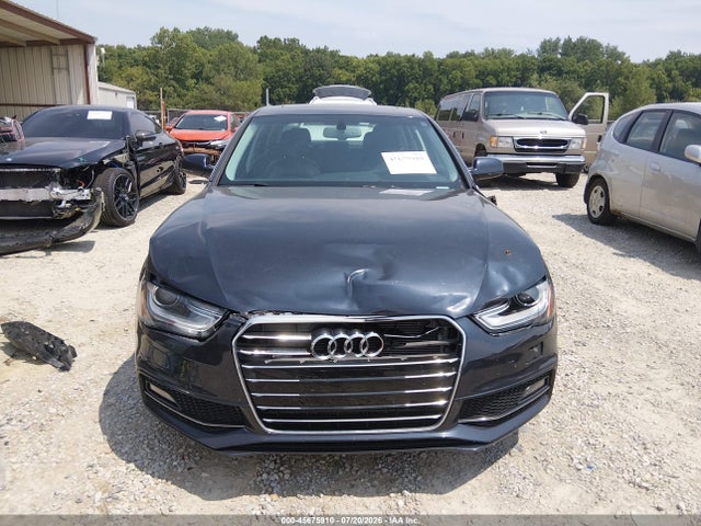 45675910 :رقم المزاد ، WAUFFAFL3EN045005 vin ، 2014 Audi A4 2.0t Premium مزاد بيع