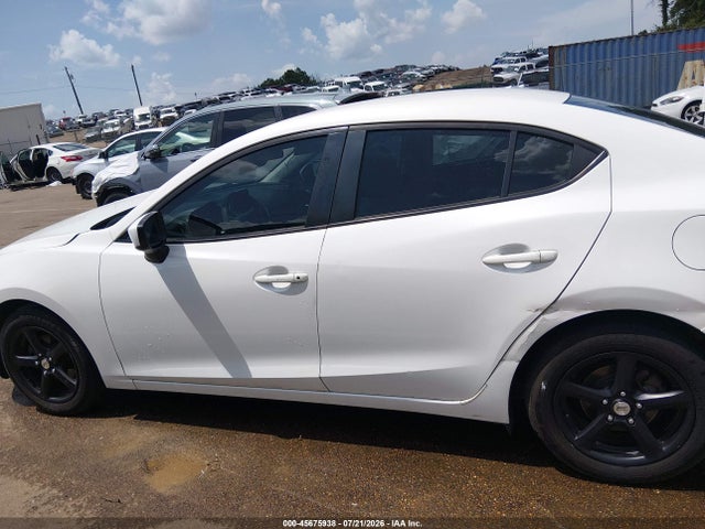 Aukcja sprzedaży 2015 Mazda Mazda3 I Sport, vin: 3MZBM1U78FM181572, numer aukcji: 45675938