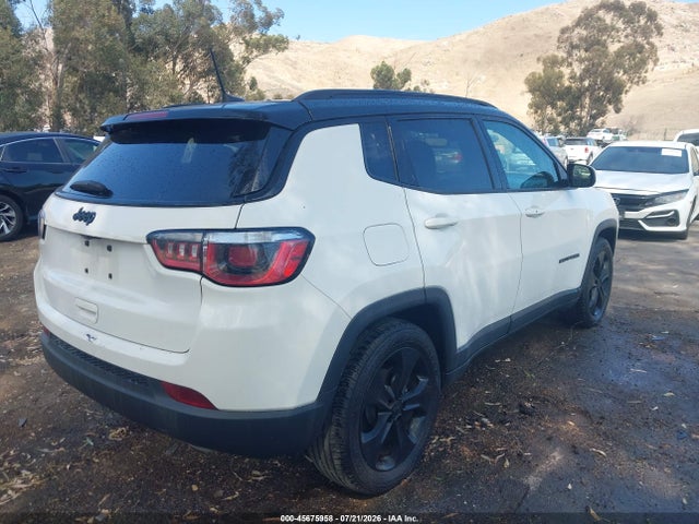 3C4NJCBB5KT743715 Jeep Compass Altitude Fwd