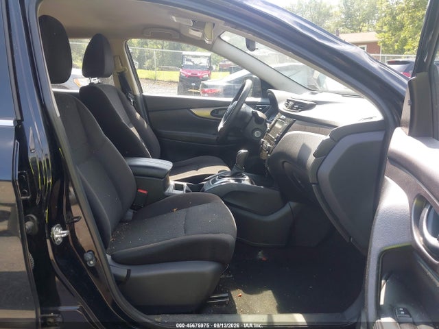 45675975 :رقم المزاد ، JN1BJ1AW3MW672154 vin ، 2021 Nissan Rogue Sport S Awd Xtronic Cvt مزاد بيع