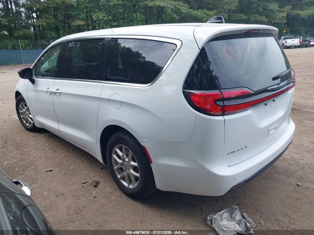 Продаж на аукціоні авто 2024 Chrysler Pacifica Touring L, vin: 2C4RC1BG9RR106237, номер лоту: 45676028