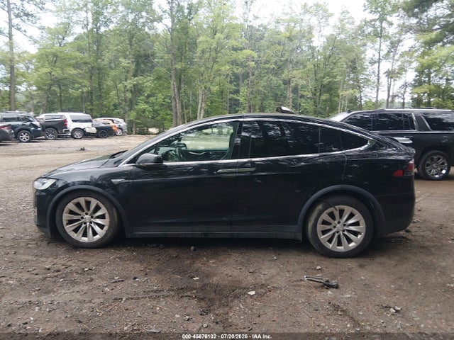 Aukcja sprzedaży 2016 Tesla Model X 60d/70d/75d/90d, vin: 5YJXCAE27GF016861, numer aukcji: 45676102