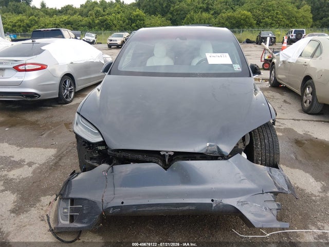 Tesla Model X 60d/70d/75d/90d/p100d 2016 5YJXCBE22GF020242 Image 11