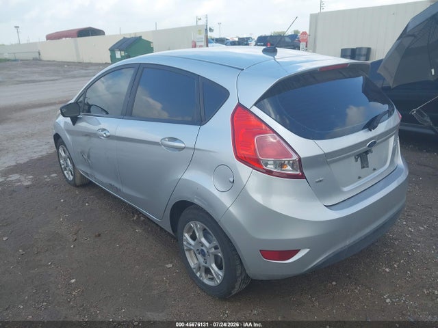 Ford FIESTA SE 2016 3FADP4EJ1GM151173 Image 3