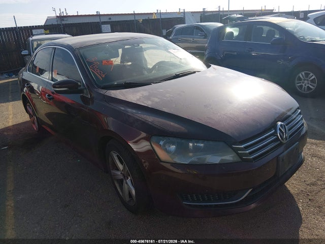2013 Volkswagen Passat 2.5l Se მანქანა იყიდება აუქციონზე, vin: 1VWBP7A38DC034095, აუქციონის ნომერი: 45676161