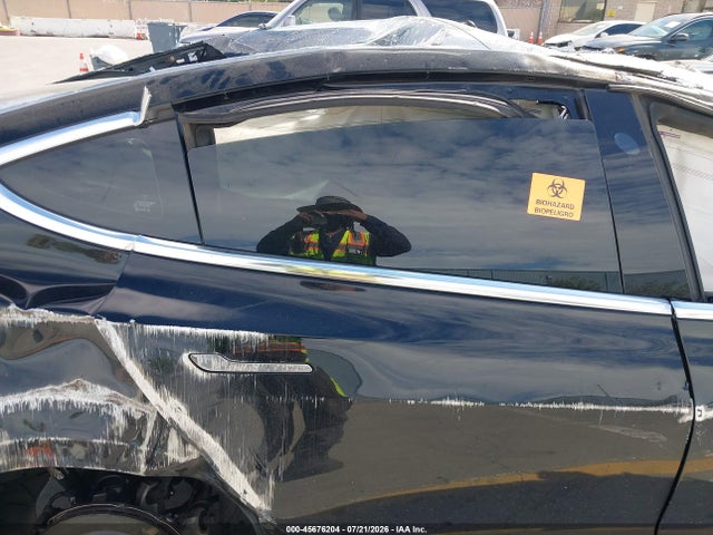 Tesla Model 3 Long Range/performance 2018 5YJ3E1EB9JF120901 Image 8