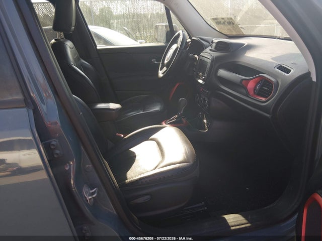 Продажа на аукционе авто 2015 Jeep Renegade Trailhawk, vin: ZACCJBCT0FPC42785, номер лота: 45676208