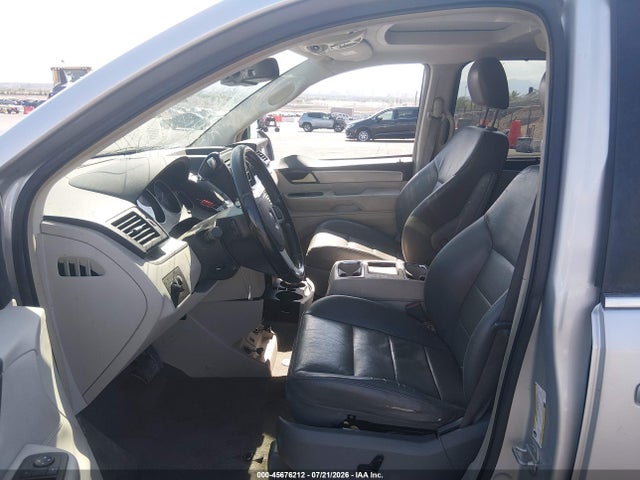 45676212 :رقم المزاد ، 2V8HW64X39R550490 vin ، 2009 Volkswagen Routan Sel Premium مزاد بيع