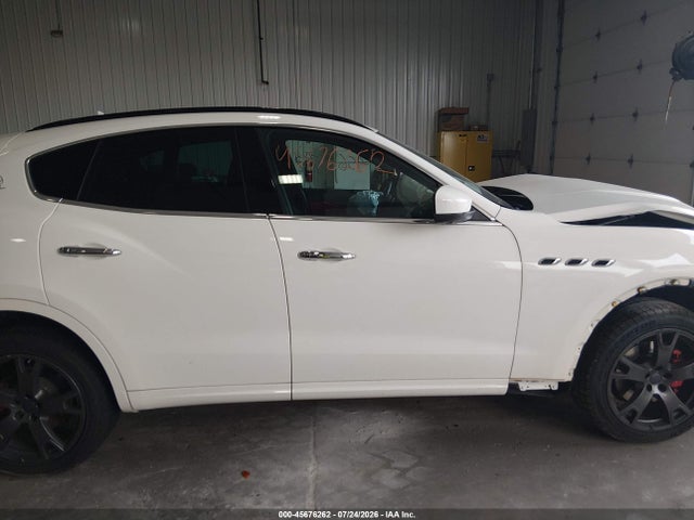 Продаж на аукціоні авто 2018 Maserati Levante Gransport, vin: ZN661XUS2JX259608, номер лоту: 45676262