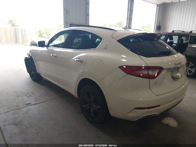 Продаж на аукціоні авто 2018 Maserati Levante Gransport, vin: ZN661XUS2JX259608, номер лоту: 45676262