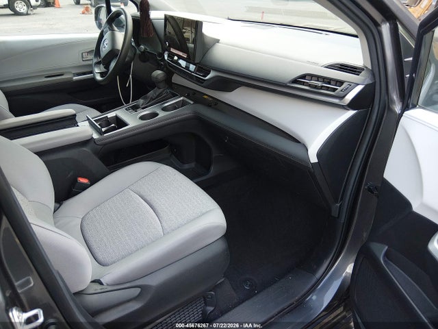 Продаж на аукціоні авто 2025 Toyota Sienna Le, vin: 5TDBSKFC2SS191971, номер лоту: 45676267