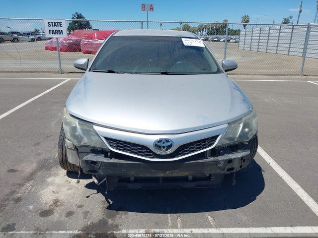 4T1BF1FK3EU854949 Toyota CAMRY SE