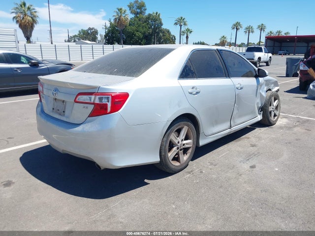4T1BF1FK3EU854949 Toyota CAMRY SE