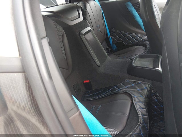 45676304 :رقم المزاد ، WBY2Z2C50GV674789 vin ، 2016 Bmw I8 مزاد بيع