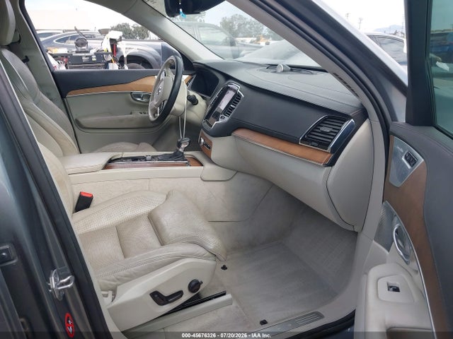 2016 Volvo Xc90 T6 Inscription მანქანა იყიდება აუქციონზე, vin: YV4A22PL2G1000769, აუქციონის ნომერი: 45676326