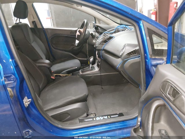 3FADP4EJ2KM153975 Ford FIESTA SE