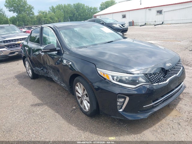 Продажа на аукционе авто 2018 Kia Optima S, vin: 5XXGT4L39JG239775, номер лота: 45676370