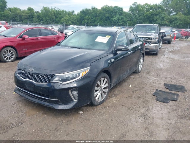 Продаж на аукціоні авто 2018 Kia Optima S, vin: 5XXGT4L39JG239775, номер лоту: 45676370