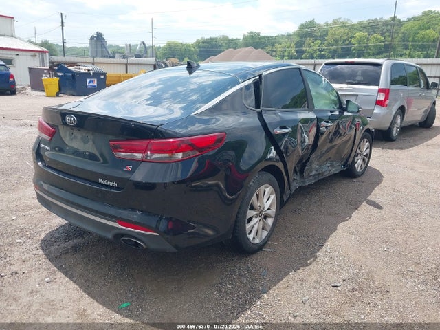 Продаж на аукціоні авто 2018 Kia Optima S, vin: 5XXGT4L39JG239775, номер лоту: 45676370