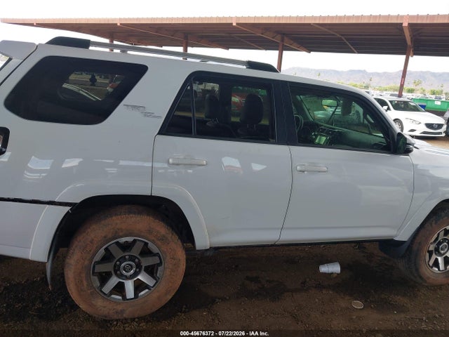 JTEBU5JR5H5452902 Toyota 4runner Trd Off Road Premium