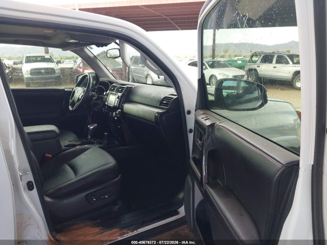 JTEBU5JR5H5452902 Toyota 4runner Trd Off Road Premium