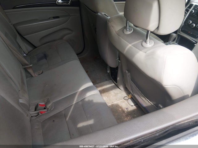 Продаж на аукціоні авто 2012 Jeep Grand Cherokee Laredo, vin: 1C4RJFAG9CC222185, номер лоту: 45676427