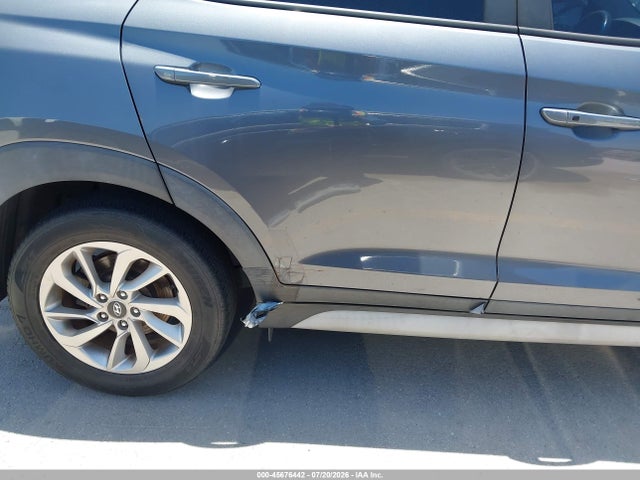 2017 Hyundai Tucson Se Plus მანქანა იყიდება აუქციონზე, vin: KM8J33A41HU536602, აუქციონის ნომერი: 45676442