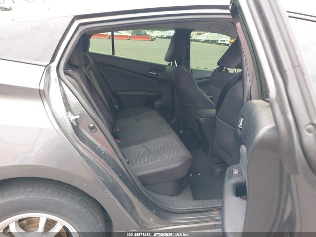 Toyota Prius Two 2016 JTDKBRFU7G3009143 Image 8