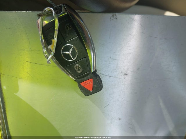 45676469 :رقم المزاد ، WDDGF5EB7BR151863 vin ، 2011 Mercedes-benz C 300 Luxury مزاد بيع