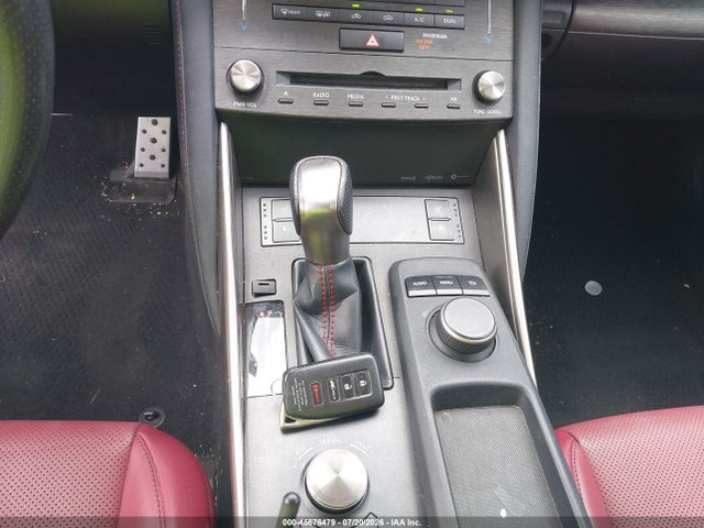 Lexus IS 300 2019 JTHBA1D29K5094228 Image 11