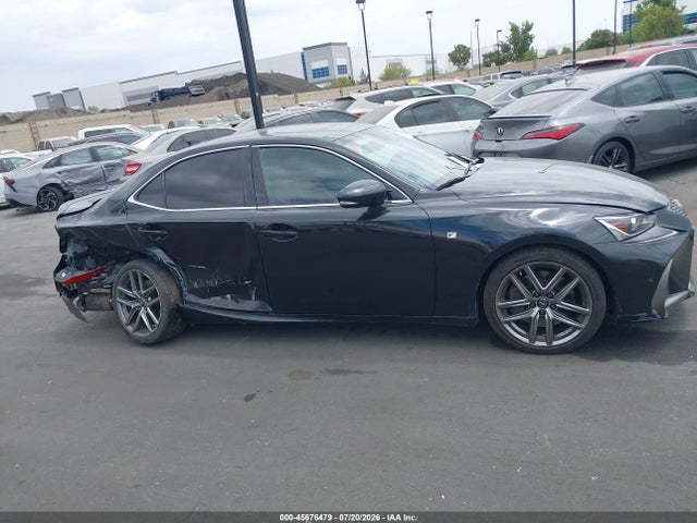 Lexus IS 300 2019 JTHBA1D29K5094228 Image 14