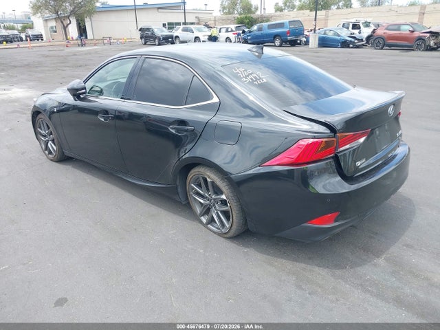 Lexus IS 300 2019 JTHBA1D29K5094228 Image 3