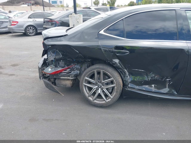 Lexus IS 300 2019 JTHBA1D29K5094228 Image 6