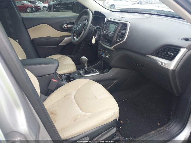 Продажа на аукционе авто 2018 Jeep Cherokee Latitude Fwd, vin: 1C4PJLCX2JD560957, номер лота: 45676487
