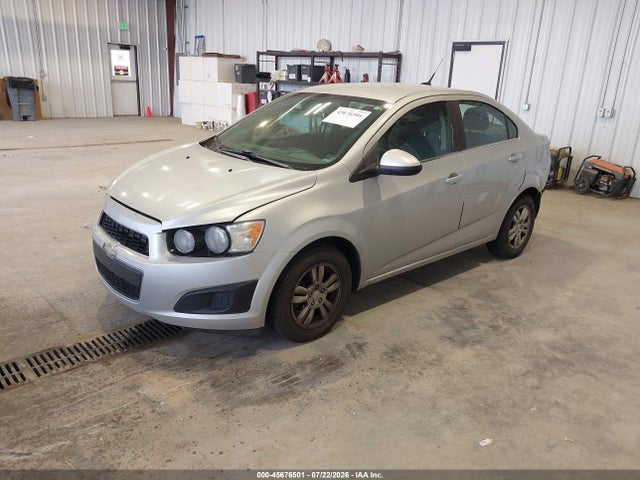 Chevrolet Sonic Lt Auto 2014 1G1JC5SH5E4101460 Image 2