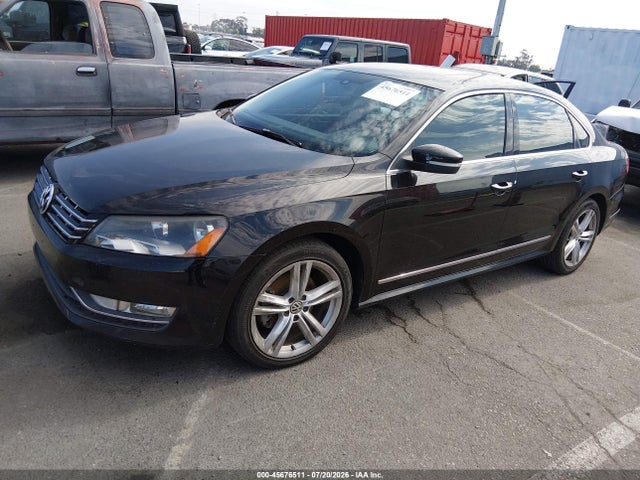 1VWCN7A36EC084585 Volkswagen Passat 2.0l Tdi Sel Premium