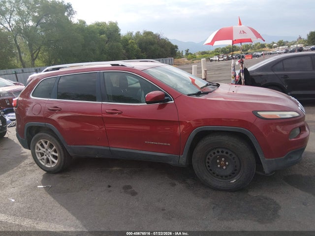 Продаж на аукціоні авто 2016 Jeep Cherokee Latitude, vin: 1C4PJMCS8GW218369, номер лоту: 45676516