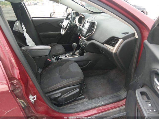 Продаж на аукціоні авто 2016 Jeep Cherokee Latitude, vin: 1C4PJMCS8GW218369, номер лоту: 45676516