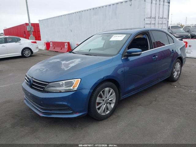 45676517 :رقم المزاد ، 3VWD17AJ7FM239109 vin ، 2015 Volkswagen Jetta 1.8t Se مزاد بيع
