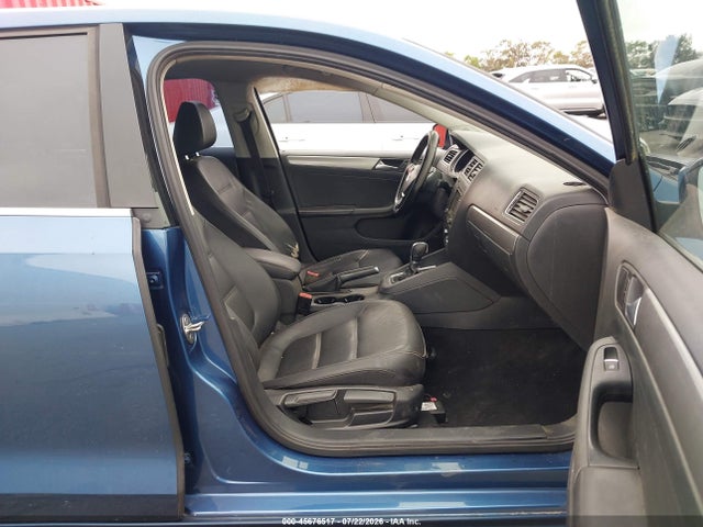 3VWD17AJ7FM239109 Volkswagen Jetta 1.8t Se