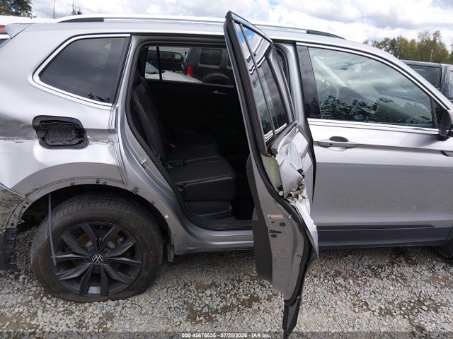 3VVMB7AX1RM062552 Volkswagen Tiguan 2.0t Se/2.0t Wolfsburg Edition