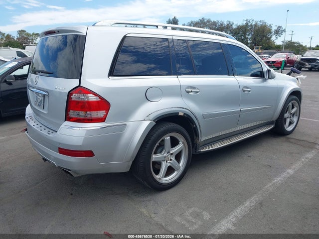 45676538 :رقم المزاد ، 4JGBF86E58A381077 vin ، 2008 Mercedes-benz Gl 550 4matic مزاد بيع