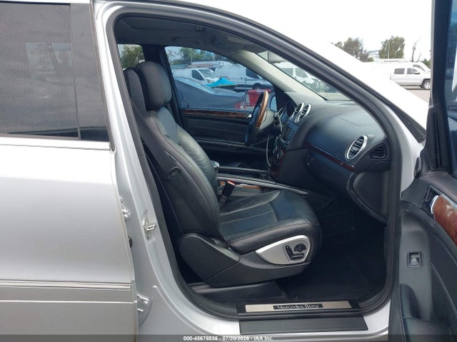 45676538 :رقم المزاد ، 4JGBF86E58A381077 vin ، 2008 Mercedes-benz Gl 550 4matic مزاد بيع