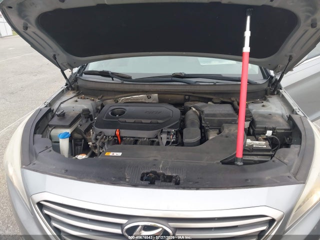 2015 Hyundai Sonata Se მანქანა იყიდება აუქციონზე, vin: 5NPE24AF2FH190390, აუქციონის ნომერი: 45676543