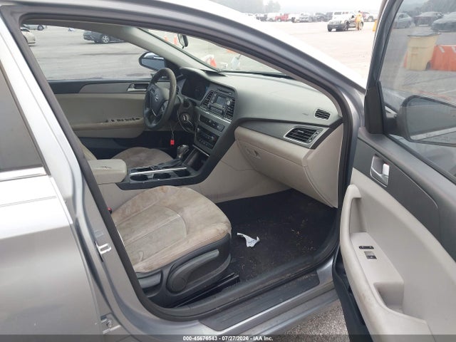2015 Hyundai Sonata Se მანქანა იყიდება აუქციონზე, vin: 5NPE24AF2FH190390, აუქციონის ნომერი: 45676543