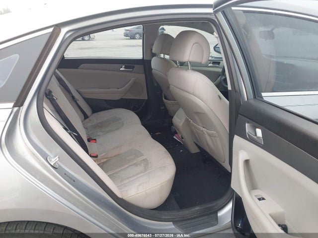 2015 Hyundai Sonata Se მანქანა იყიდება აუქციონზე, vin: 5NPE24AF2FH190390, აუქციონის ნომერი: 45676543