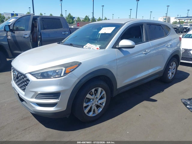 Hyundai TUCSON SE 2019 KM8J2CA42KU938588 Image 2