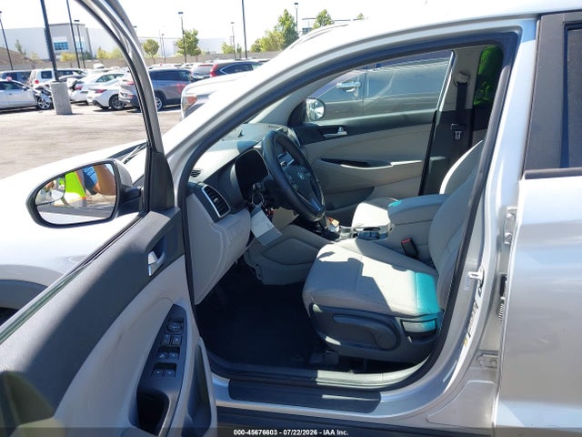 Hyundai TUCSON SE 2019 KM8J2CA42KU938588 Image 5